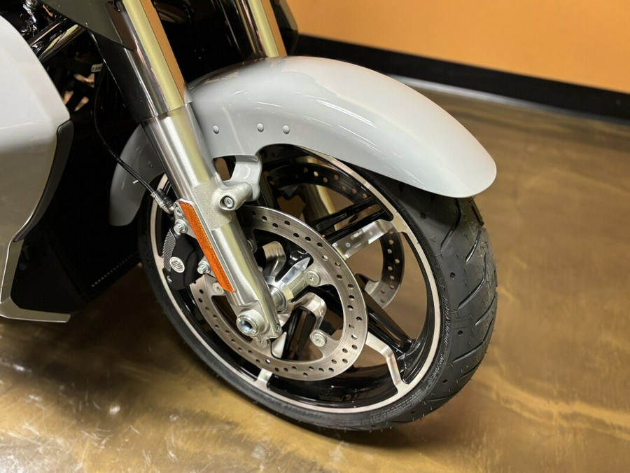 FLHXU 2025 Street Glide™ Ultra