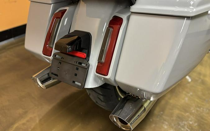 FLHXU 2025 Street Glide™ Ultra