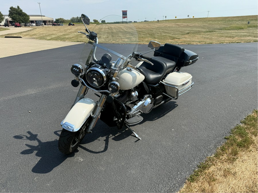 2017 Harley-Davidson Road King®