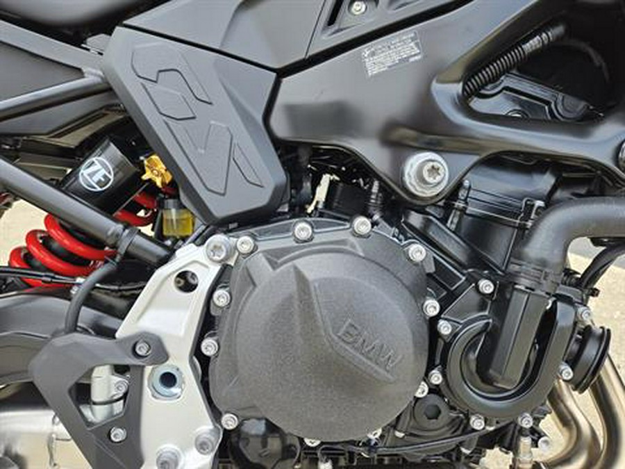 2026 BMW F 900 GS
