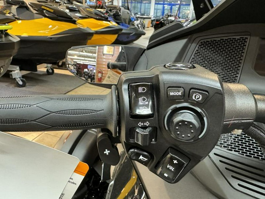 2023 Can-Am® Spyder RT Limited