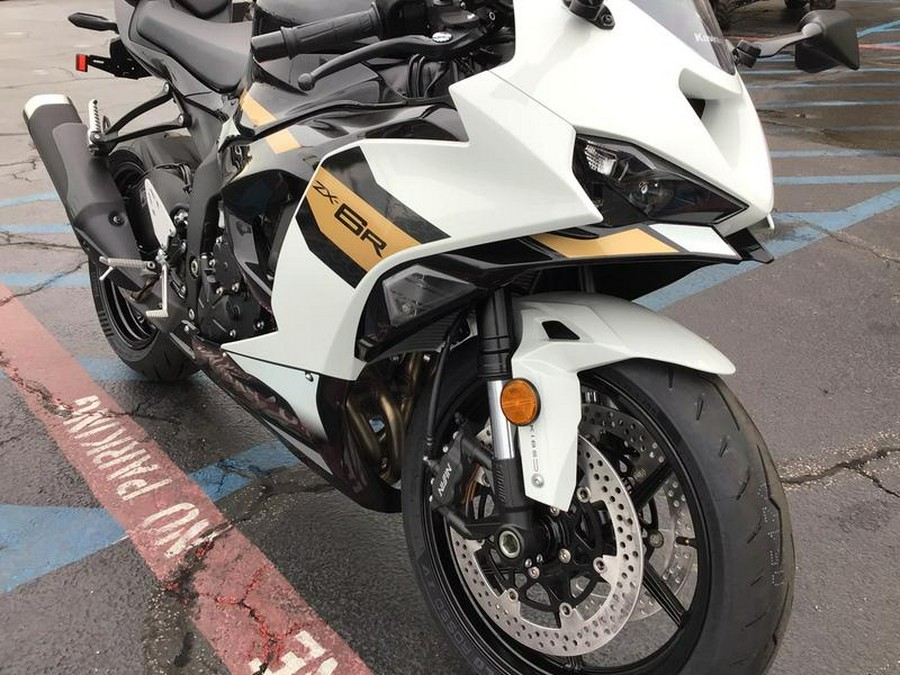 2026 Kawasaki Ninja® ZX™-6R