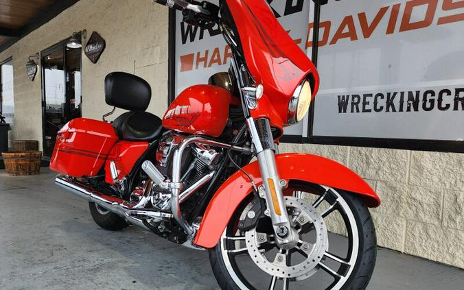 2017 Harley-Davidson Street Glide® Special – Performance Bagger