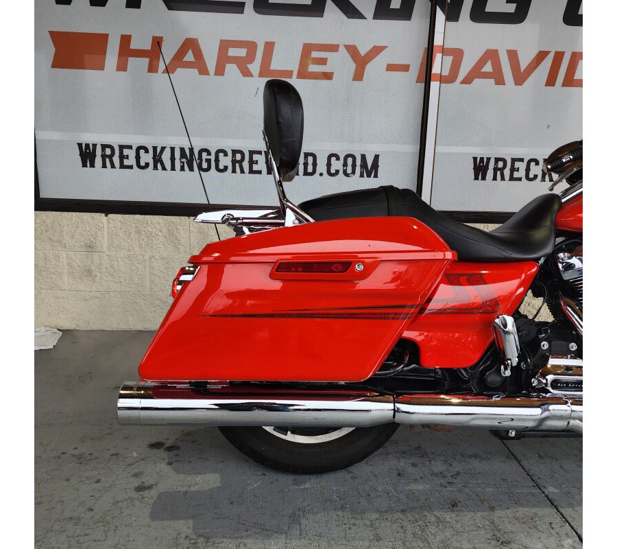 2017 Harley-Davidson Street Glide® Special – Performance Bagger