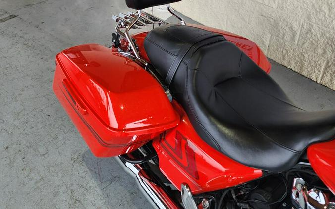 2017 Harley-Davidson Street Glide® Special – Performance Bagger