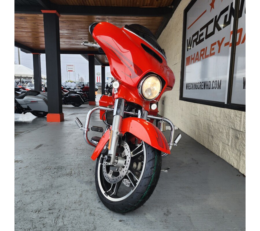 2017 Harley-Davidson Street Glide® Special – Performance Bagger