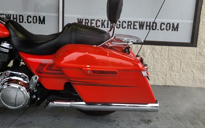 2017 Harley-Davidson Street Glide® Special – Performance Bagger