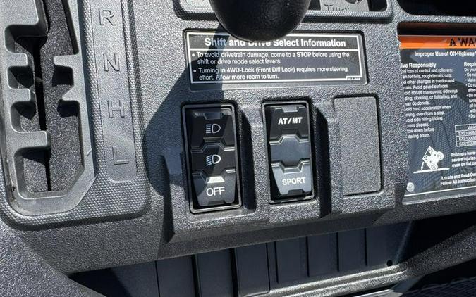 2025 Honda® Pioneer 1000-5 Deluxe