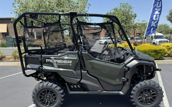 2025 Honda® Pioneer 1000-5 Deluxe