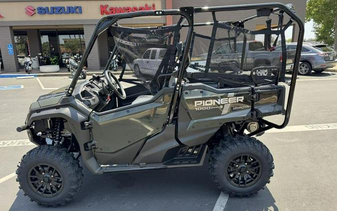 2025 Honda® Pioneer 1000-5 Deluxe