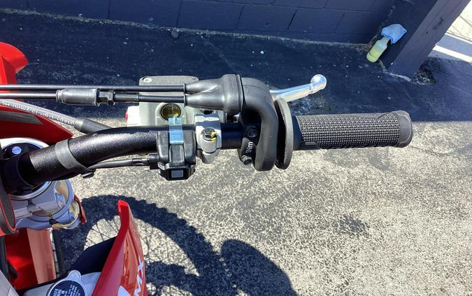 2026 Ducati Desmo450 MX