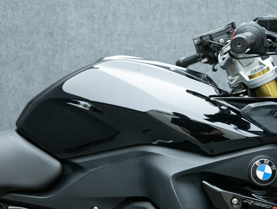 2020 BMW R1250RS W/ABS