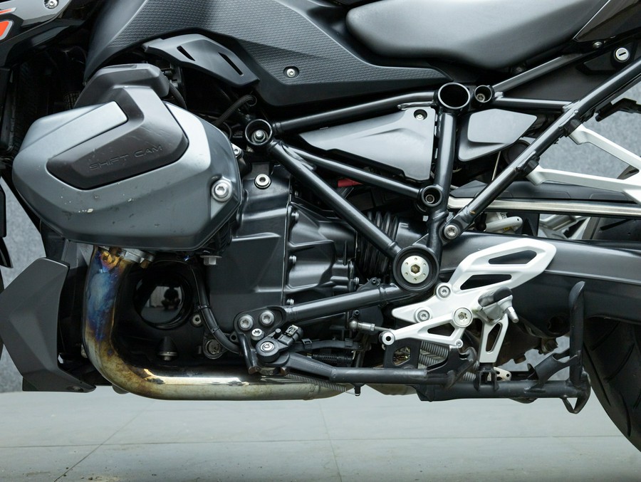 2020 BMW R1250RS W/ABS