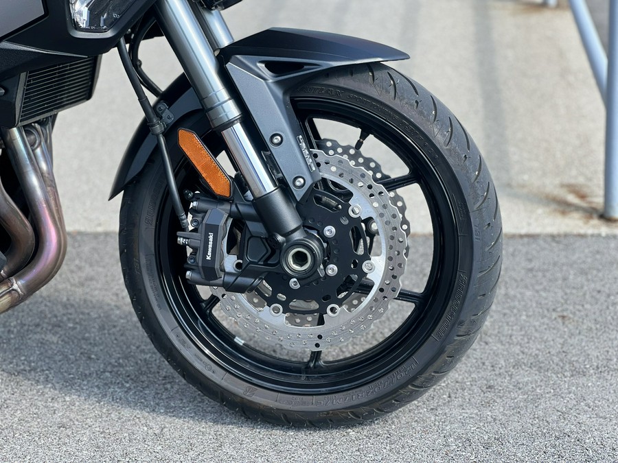 2022 Kawasaki Versys 1000 SE LT+