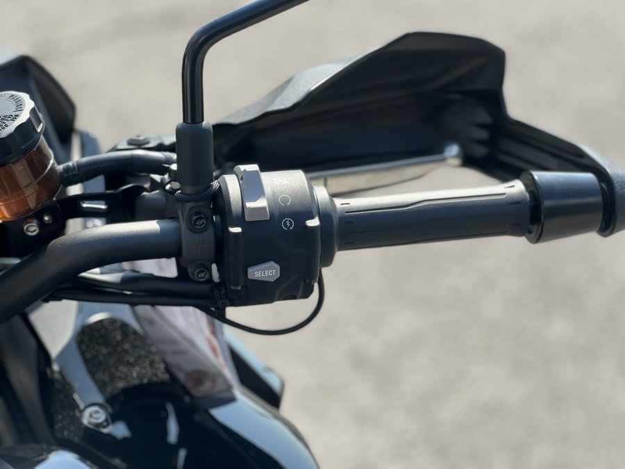 2022 Kawasaki Versys 1000 SE LT+
