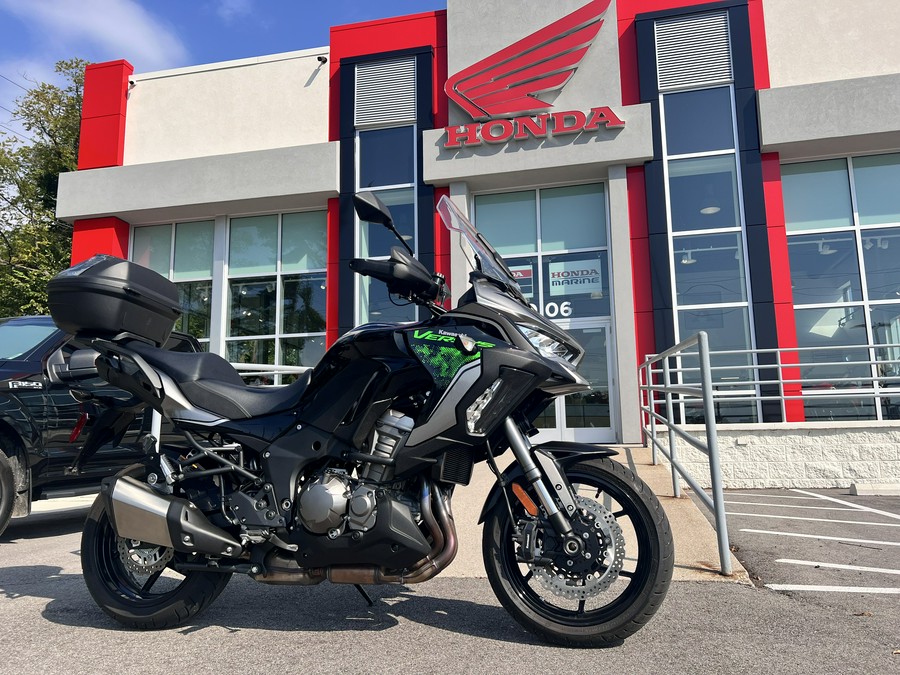 2022 Kawasaki Versys 1000 SE LT+