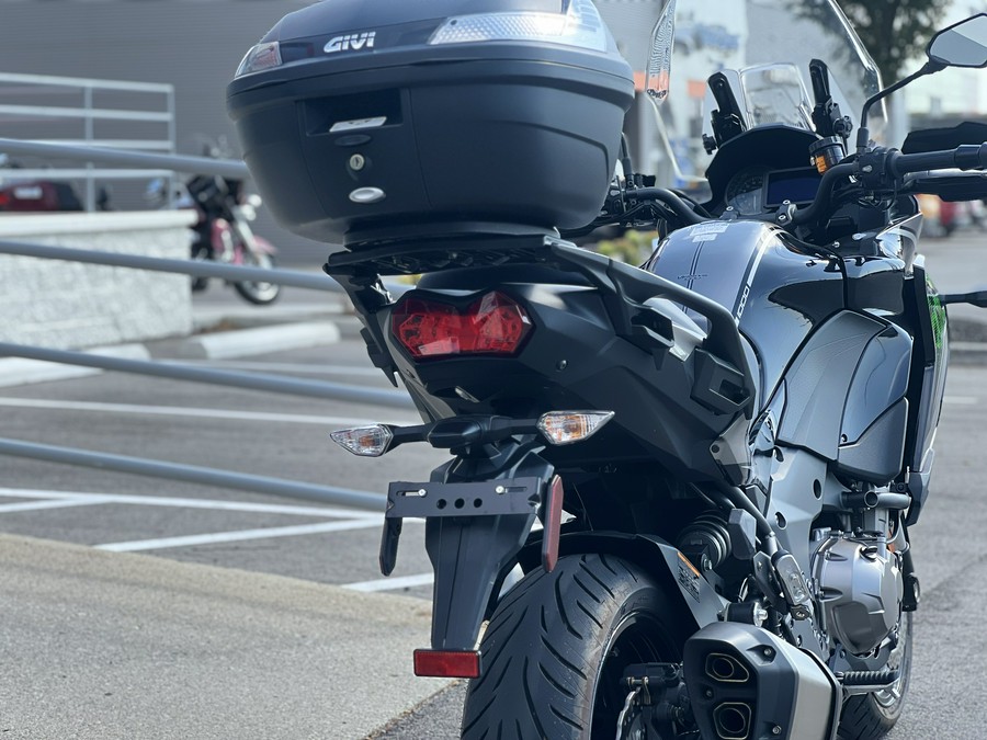 2022 Kawasaki Versys 1000 SE LT+