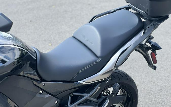 2022 Kawasaki Versys 1000 SE LT+