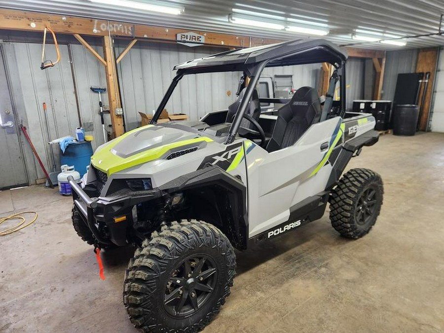 2024 Polaris® GENERAL XP 1000 SPORT - GHOST GRAY