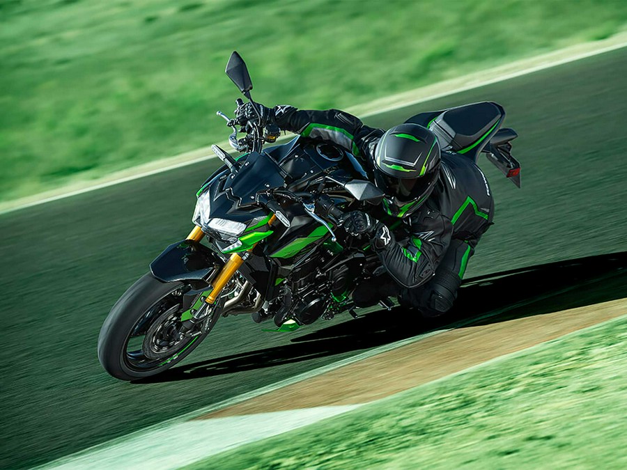 2024 Kawasaki Z900 SE ABS