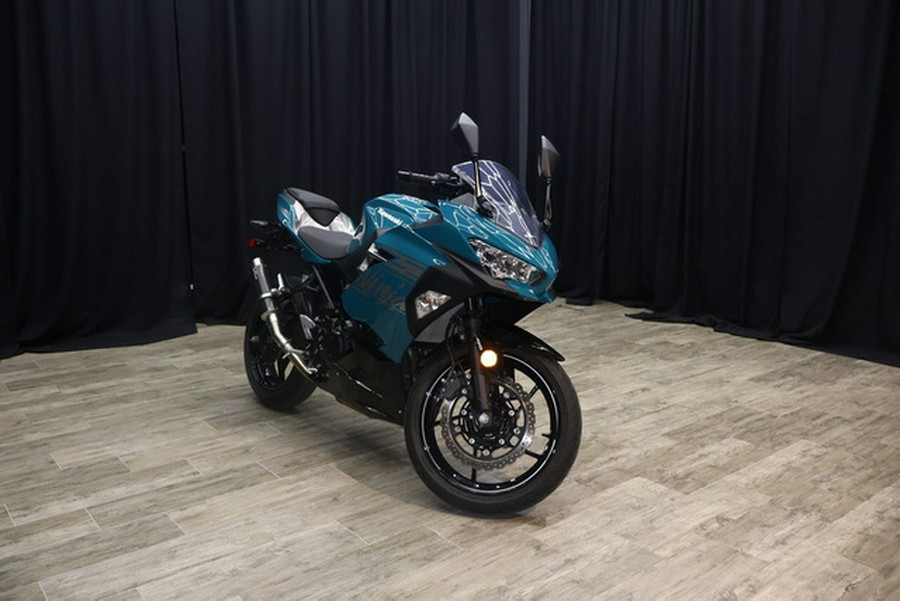 2021 Kawasaki Ninja 400 ABS Pearl Nightshade Teal/Metallic Spar