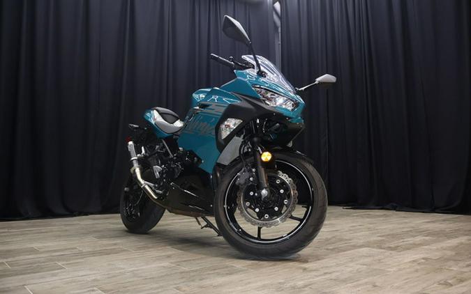 2021 Kawasaki Ninja 400 ABS Pearl Nightshade Teal/Metallic Spar