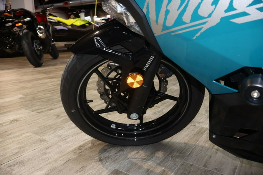 2021 Kawasaki Ninja 400 ABS Pearl Nightshade Teal/Metallic Spar