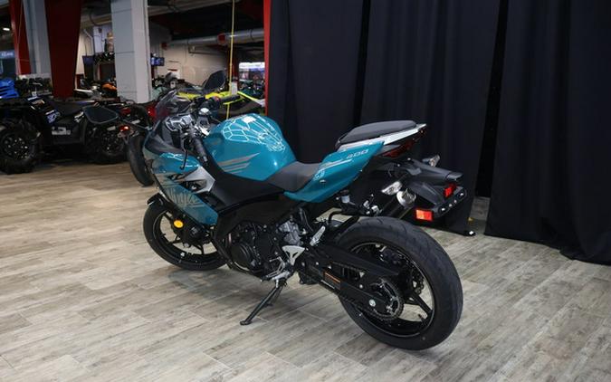 2021 Kawasaki Ninja 400 ABS Pearl Nightshade Teal/Metallic Spar