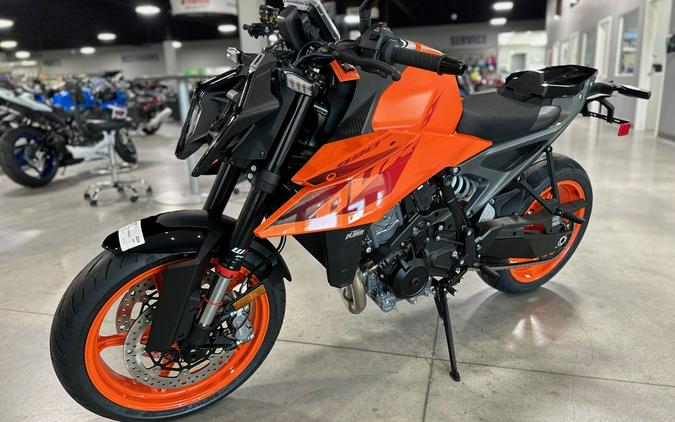 2024 KTM 990 Duke