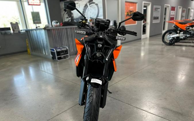 2024 KTM 990 Duke