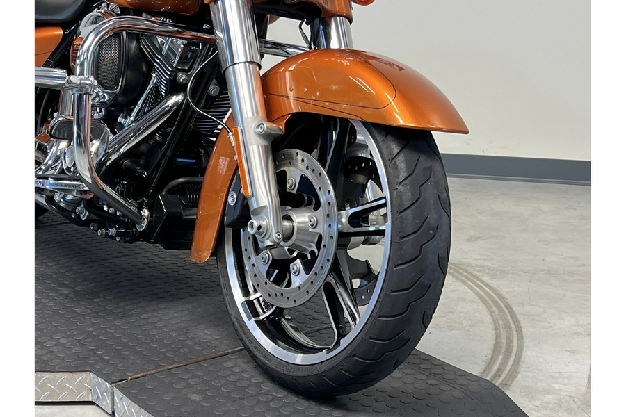 2014 Harley-Davidson® Street Glide® Special FLHXS