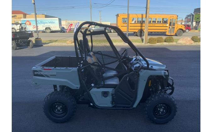 2026 Honda PIONEER 520