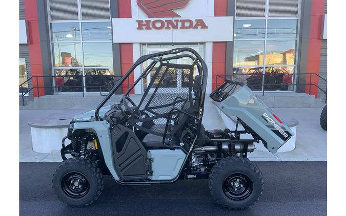 2026 Honda PIONEER 520