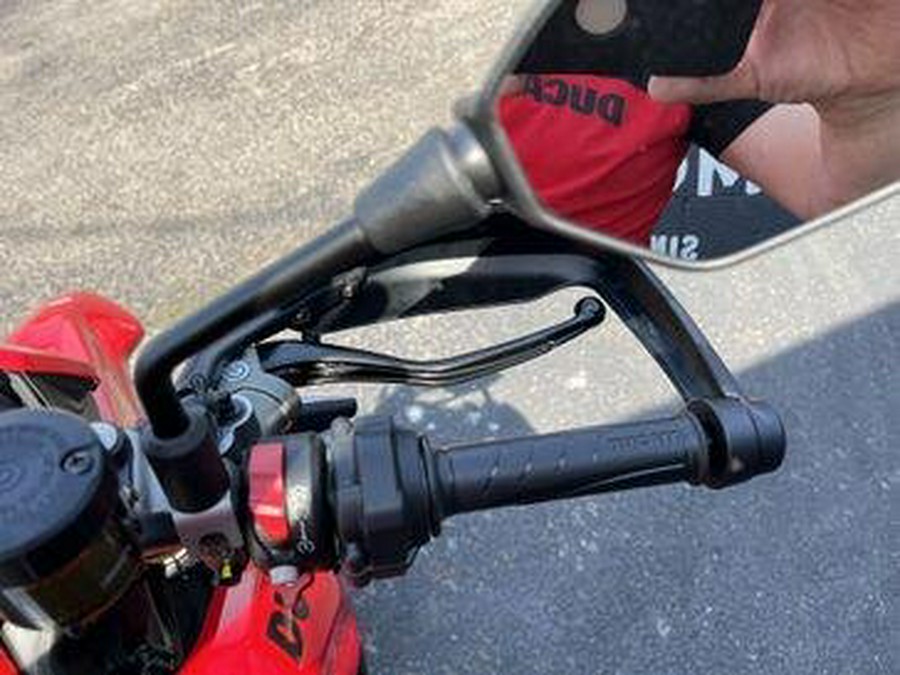2026 Ducati Hypermotard 698 Mono