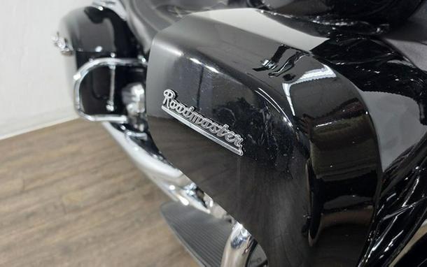 2019 Indian Roadmaster Thunder Black Icon Series Dirt Track SmokeThunder Black Smoke