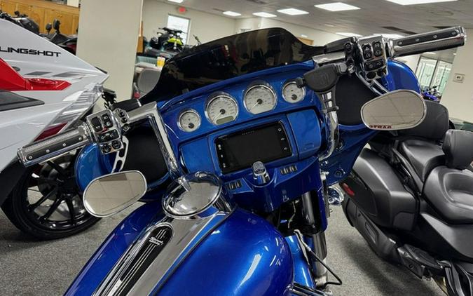 2017 Harley-Davidson Street Glide FLHX