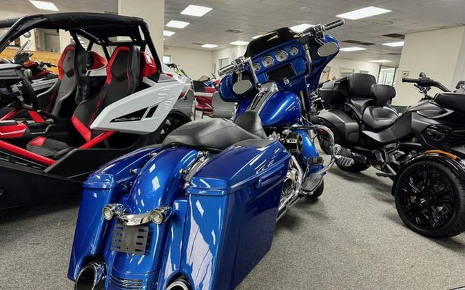 2017 Harley-Davidson Street Glide FLHX