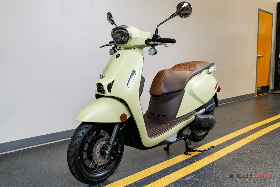 2023 Benelli LTR150