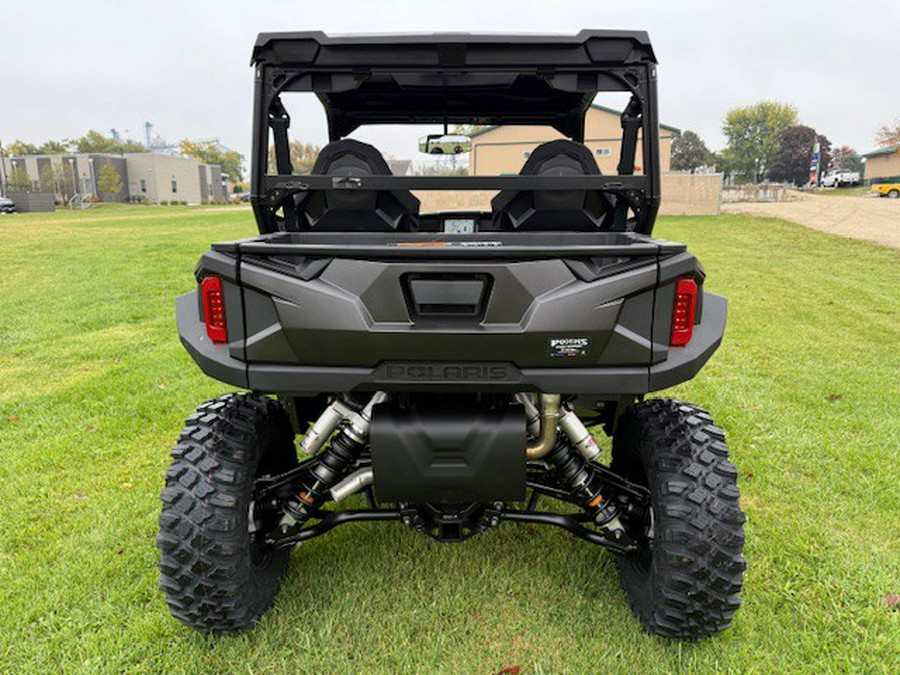 2026 Polaris GENERAL® XP 1000 Ultimate Super Graphite