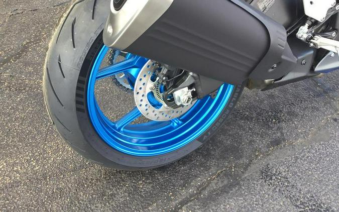 2026 Kawasaki Ninja® ZX™-6R