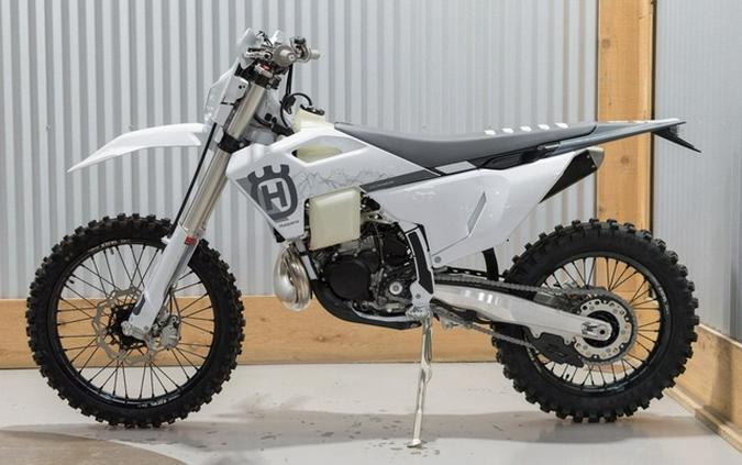 2025 Husqvarna TE 300 Pro 300