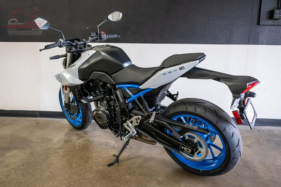 2023 Suzuki GSX-8S