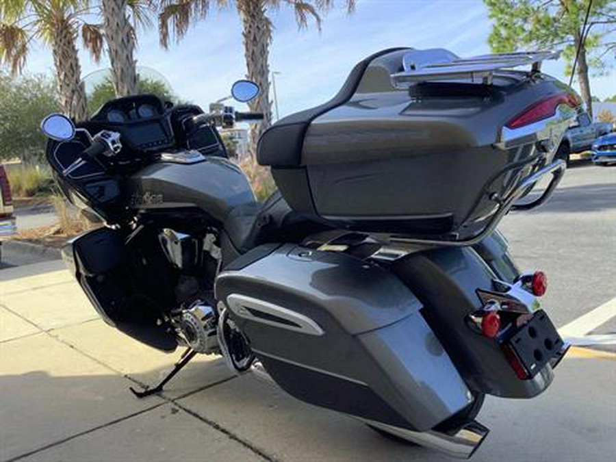 2024 Indian Motorcycle Pursuit® Limited® with PowerBand Audio Package