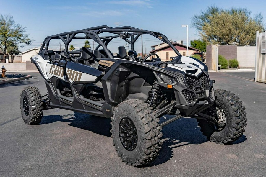 2024 Can-Am® Maverick X3 MAX RS Turbo RR Catalyst Gray