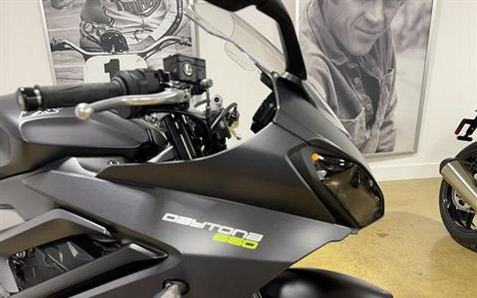 2025 Triumph Daytona 660