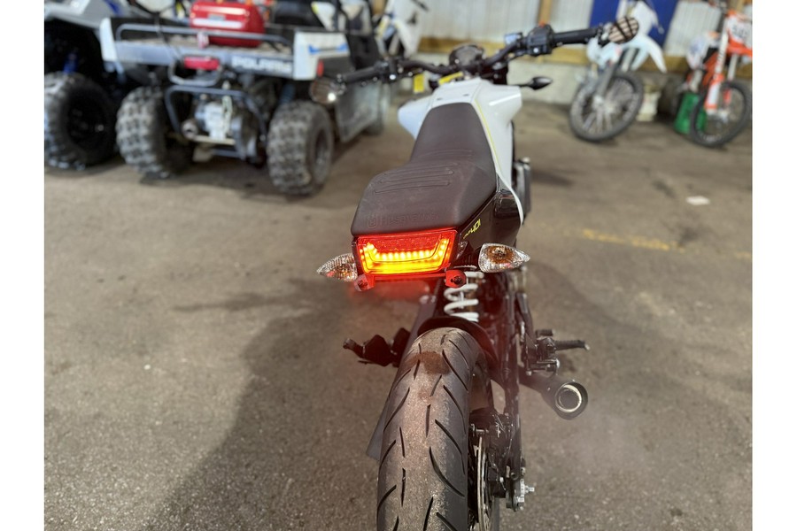 2019 Husqvarna Motorcycles Vitpilen 401