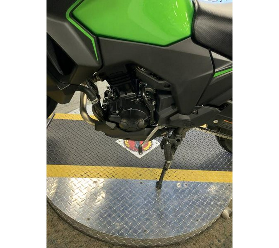 2025 Kawasaki Versys®-X 300 ABS