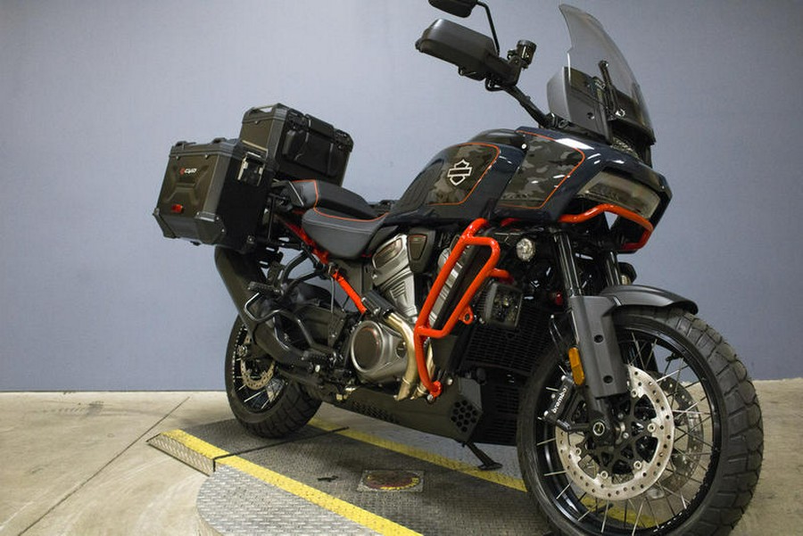 2025 Harley-Davidson® CVO™ Pan America®