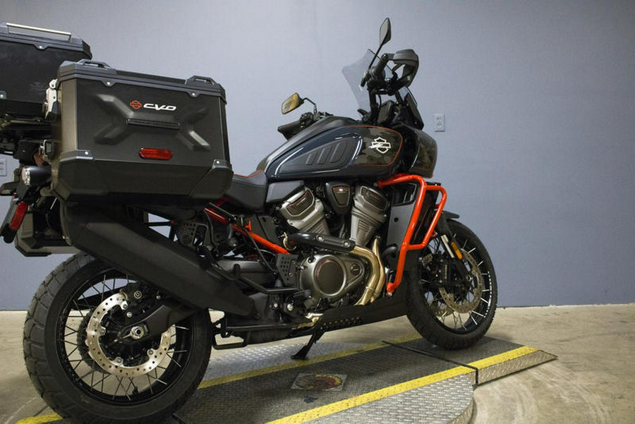 2025 Harley-Davidson® CVO™ Pan America®