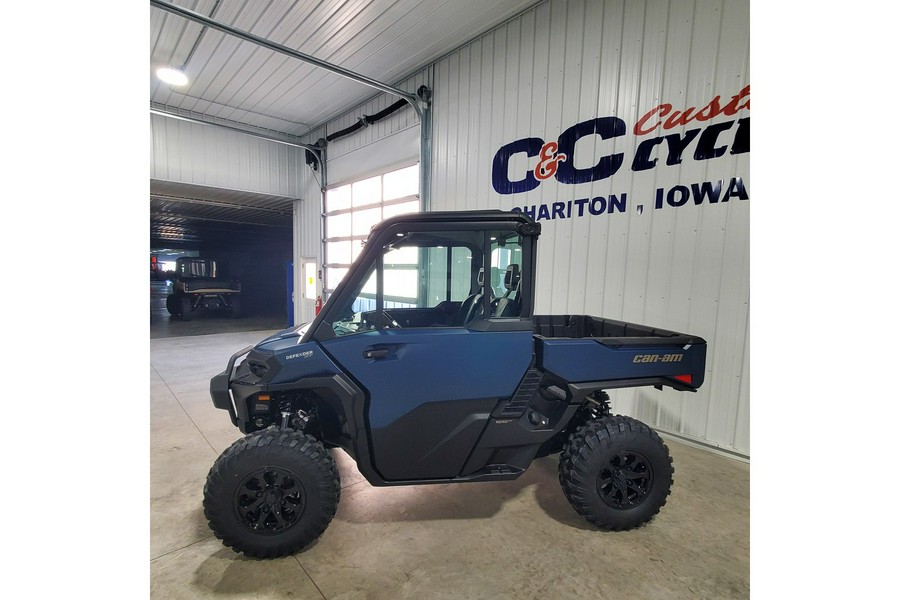 2026 Can-Am Defender XT CAB HD11